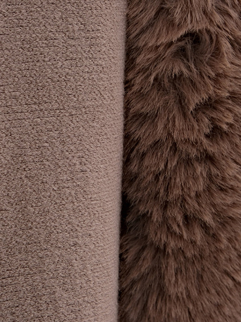 Scialle con collo di pelliccia a doppio strato cachi anni '50