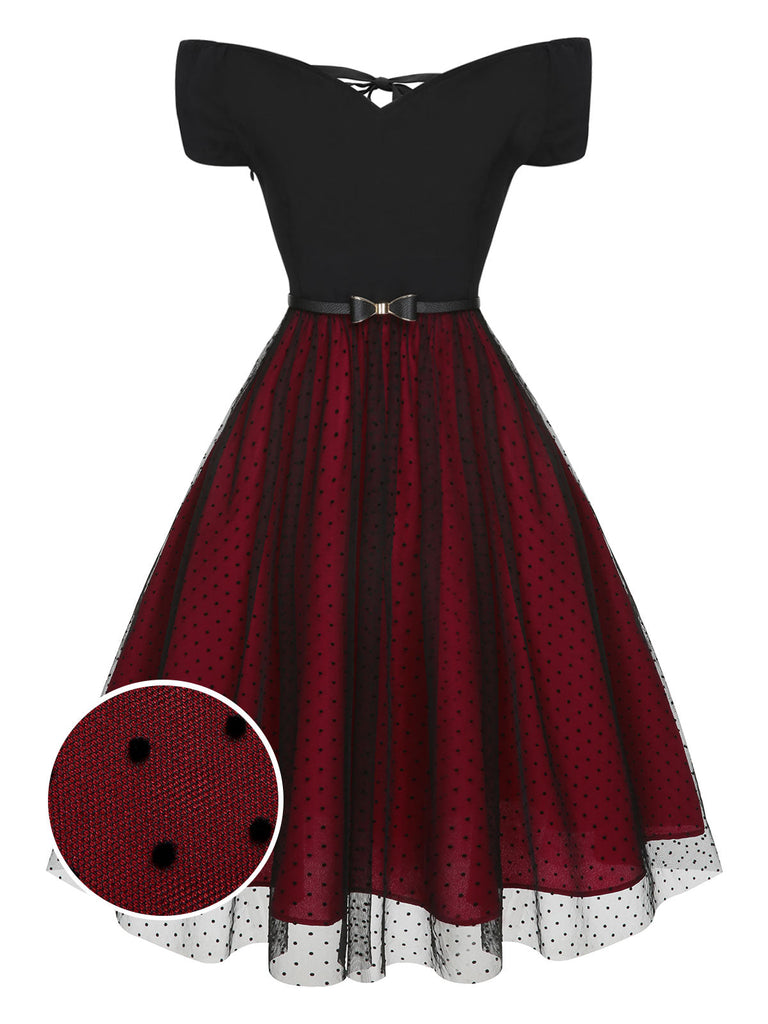 Abito con cintura a pois spalle scese bordeaux anni '50