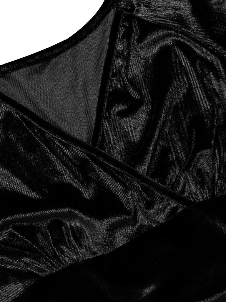 Abito in velluto con scollo a V e maniche lunghe anni '60