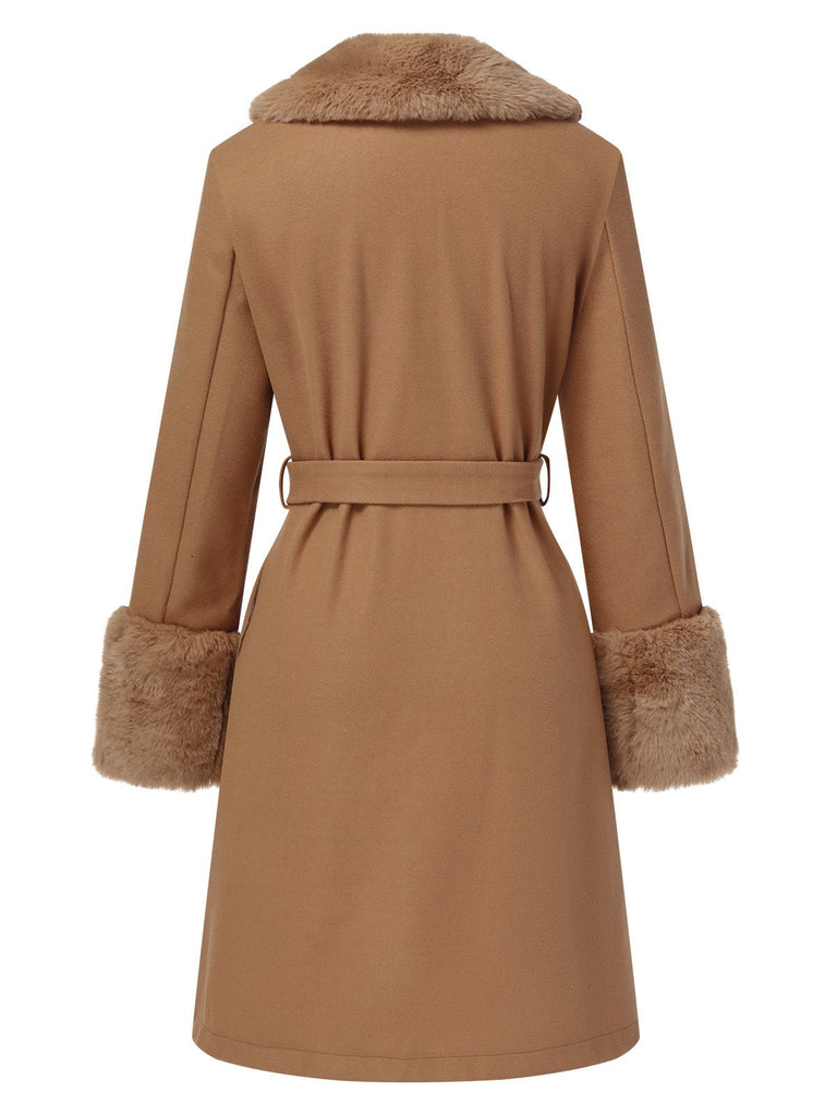 Cappotto con bottoni e collo in pelliccia sintetica cachi anni '50