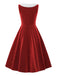 Abito in velluto con collo di pelliccia rosso anni '50