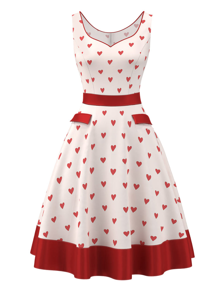 Abito con scollo a cuore e cuore rosa pallido anni '50