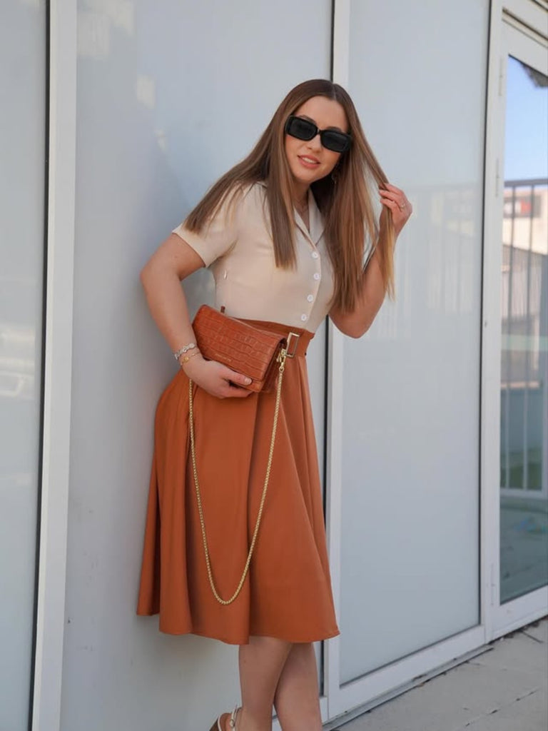 Abito bottoni con revers tinta unita cachi anni '50