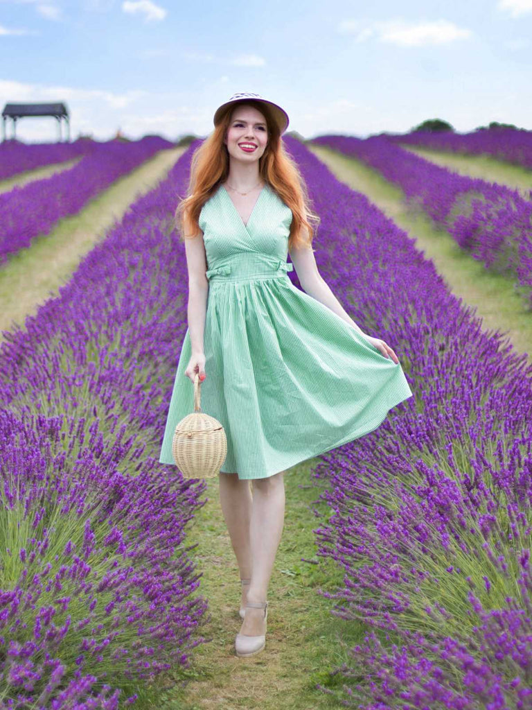 Abito a righe scollo a V verde menta anni '50