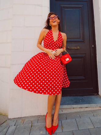 Abito rosso a pois anni '50