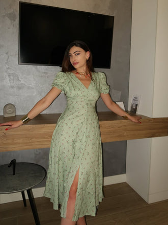 Abito maniche a lanterna scollo a V floreali verde anni '40