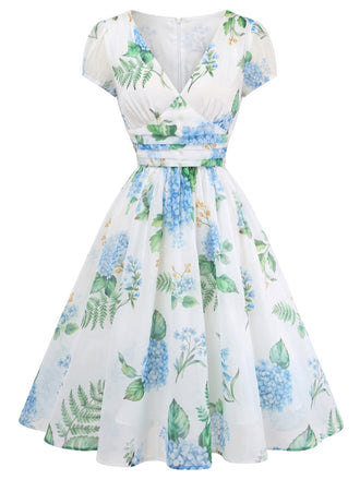 [Pre-Sale] 1950s Floral Print V-Neck Swing Dress, vintage dress, retro fashion, rockabilly, pin-up fashion - perfect for women who love vintage and retro fashion