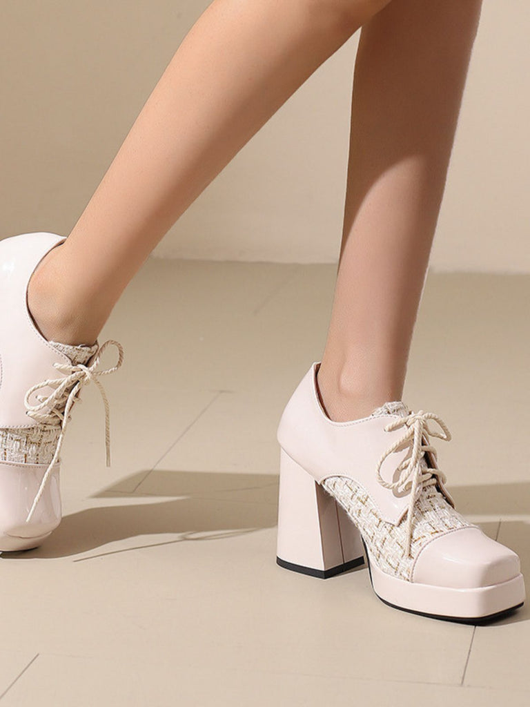 Scarpe Mary Jane a quadri con tacco a blocco e punta quadrata