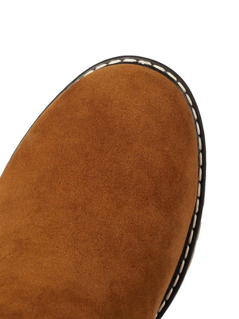 Stivali alti fino al ginocchio con fibbia in pelle scamosciata