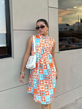 Abito colletto alto floreale arancione blu anni '60