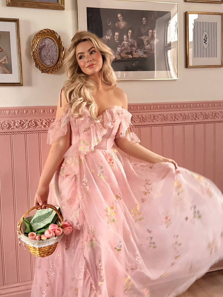 Abito in rete ricamato a fiori a sottoveste con spacco rosa anni '70