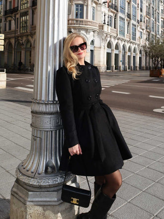 Cappotto aderente con revers in tinta unita anni '50