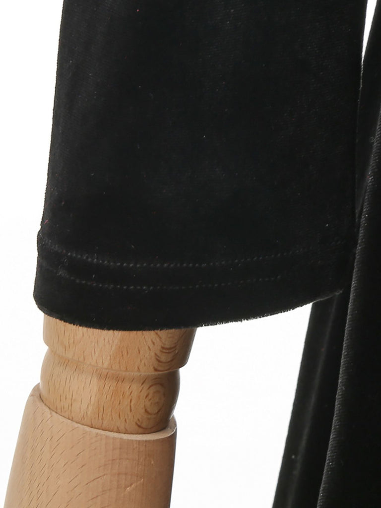 Abito in velluto a maglia con colletto e bottoni di perle nero anni '50