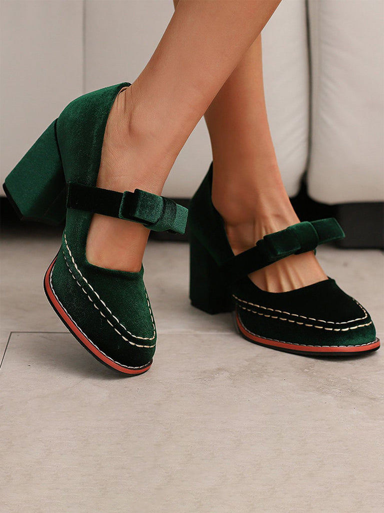 Décolleté Mary Jane in pelle scamosciata con fiocco