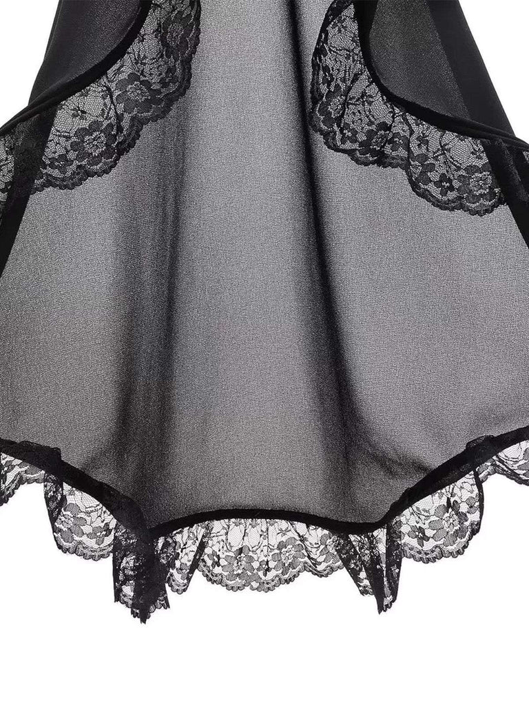 Maniche lunghe svasate in chiffon con bordi in pizzo nero