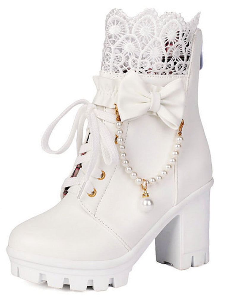 Stivali con tacco grosso e fiocco di perline e pizzo