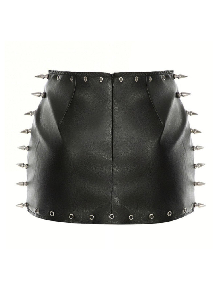 Minigonna gotico punk in pelle con punte nero anni '70