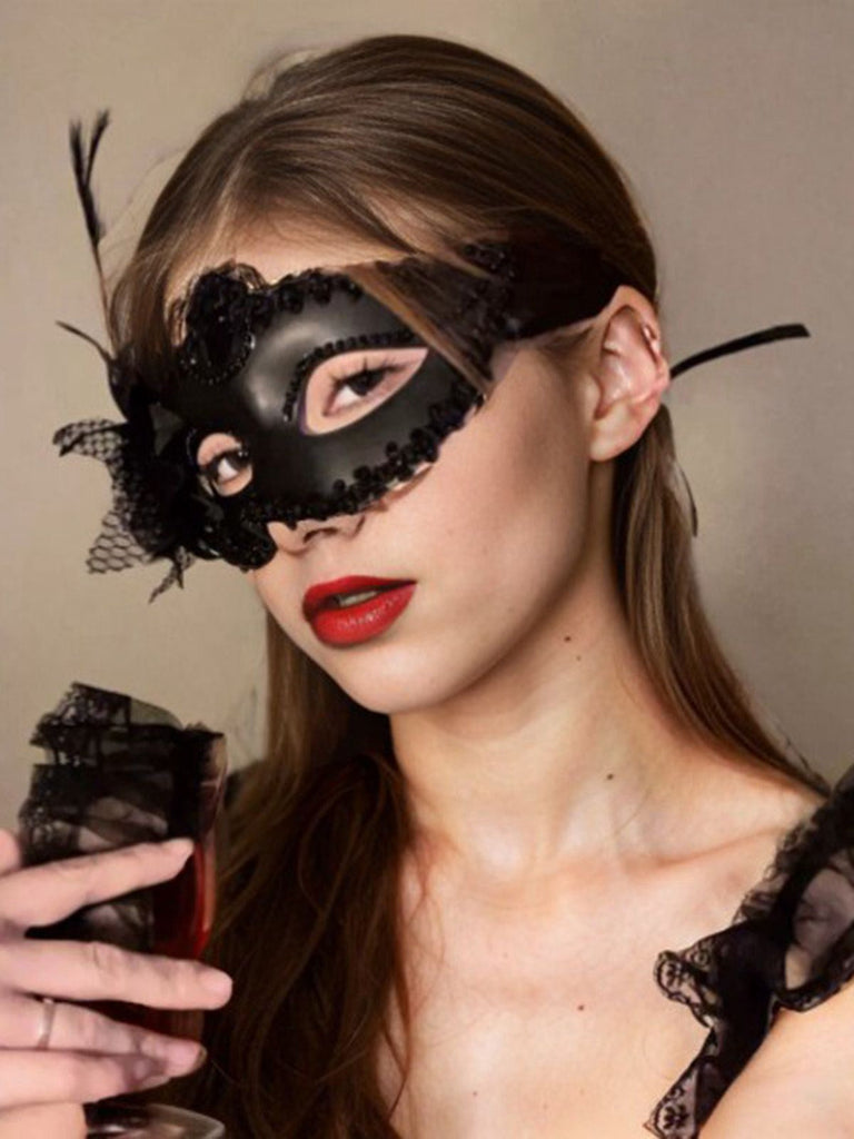 Maschera per gli occhi in rete di piume elegante vintage