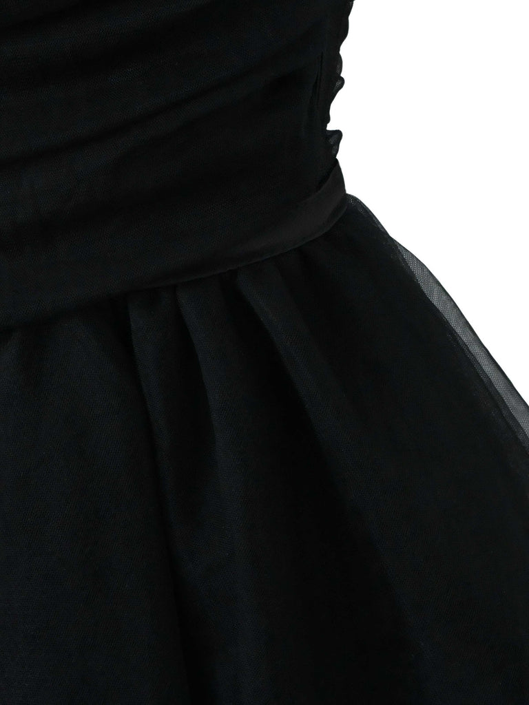 Abito in tulle con fiocco e spalline sottili anni '70