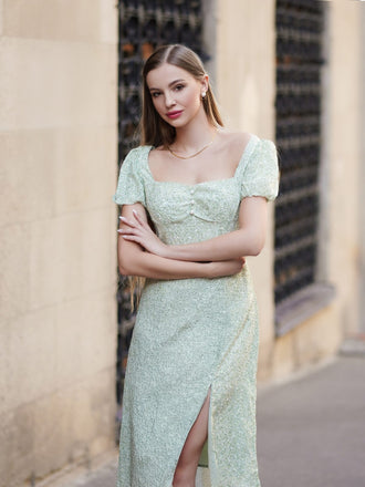 Abito a fiori scollo a cuore verde anni '40