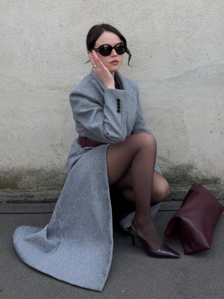 Cappotto in finta lana con bottoni e revers a tinta unita grigio anni '30