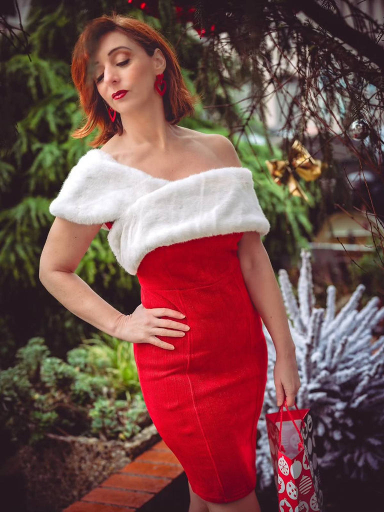 Abito in pelliccia sintetica con spalle scoperte rosso anni '60