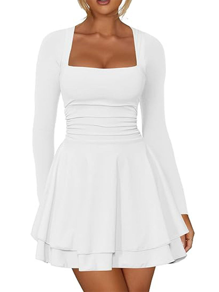 Abito aderente con scollo quadrato e maniche lunghe anni '80