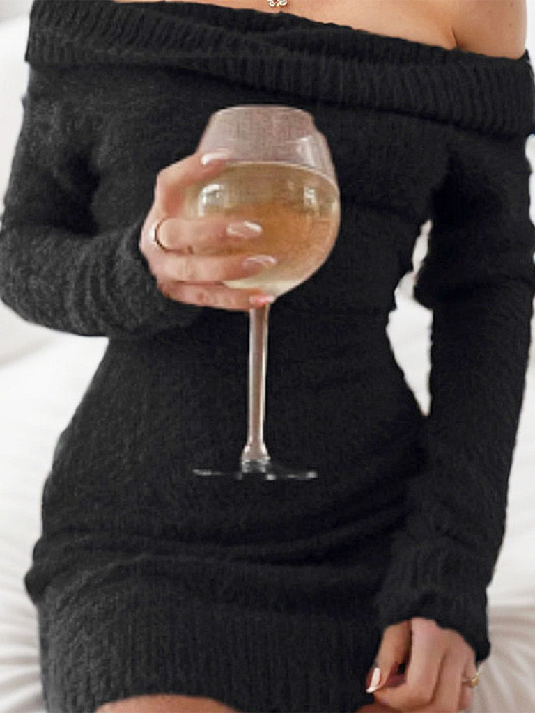 Abito in mohair con spalle scoperte e maniche lunghe anni '80