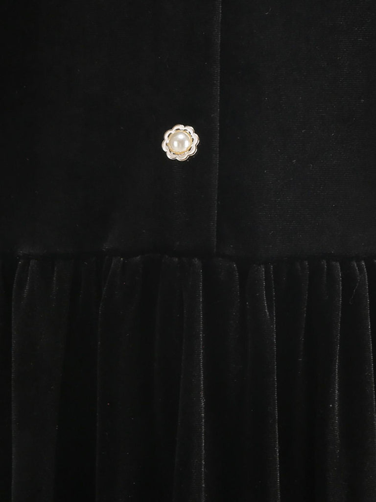 Abito in velluto a maglia con colletto e bottoni di perle nero anni '50