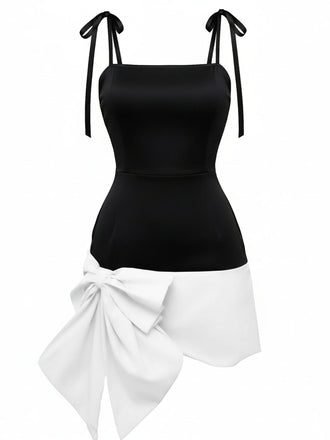 Abito con scollo quadrato e fiocco rosso e nero anni '60