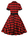 Abito plaid con revers a contrasto anni '50