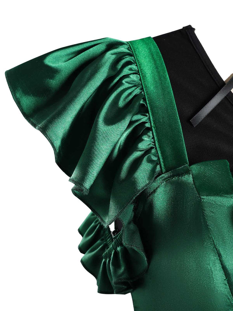 Costume ispirato a Mercoledì Agnes in raso verde anni '50