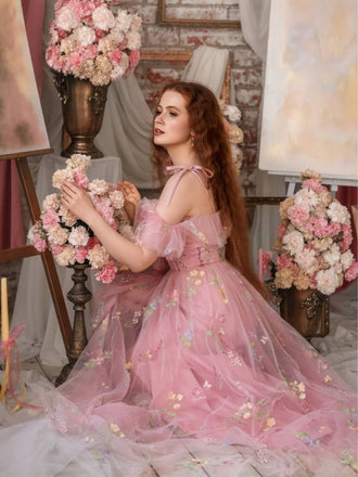 Abito in rete ricamato a fiori a sottoveste con spacco rosa anni '70
