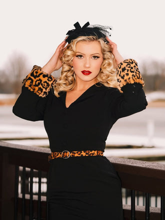 Abito a tubino leopardato in peluche nero anni '60