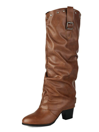 Stivali vintage con fibbia borchiata a metà polpaccio