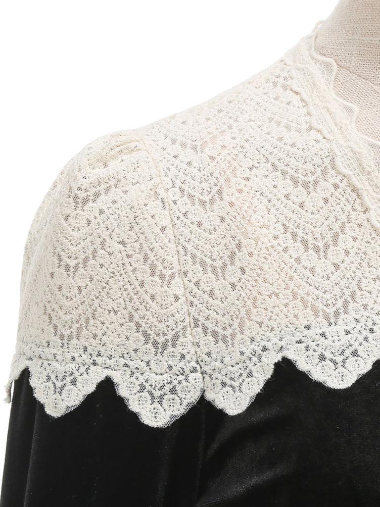 Abito in velluto a maglia con colletto e bottoni di perle nero anni '50