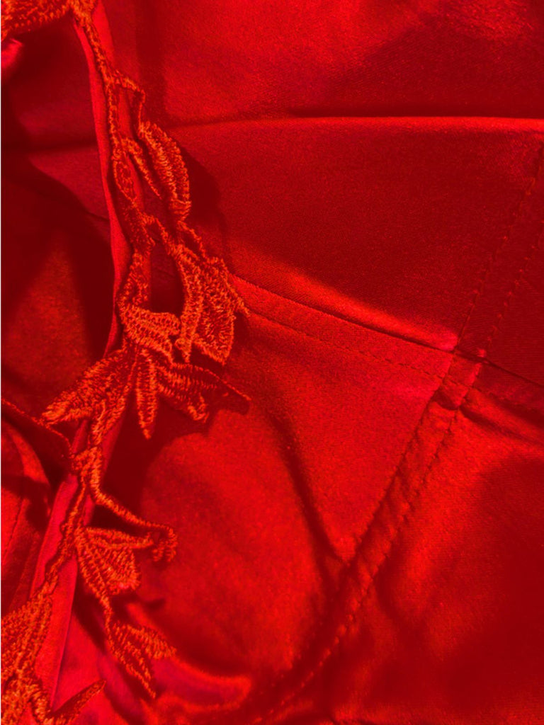 Abito lungo in tulle di pizzo con spalline sottili rosso anni '30