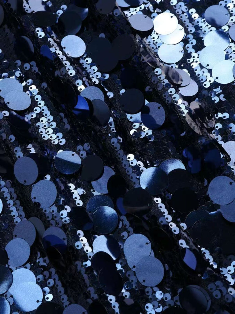 Abito con paillettes e scollo all'americana blu scuro anni 2000