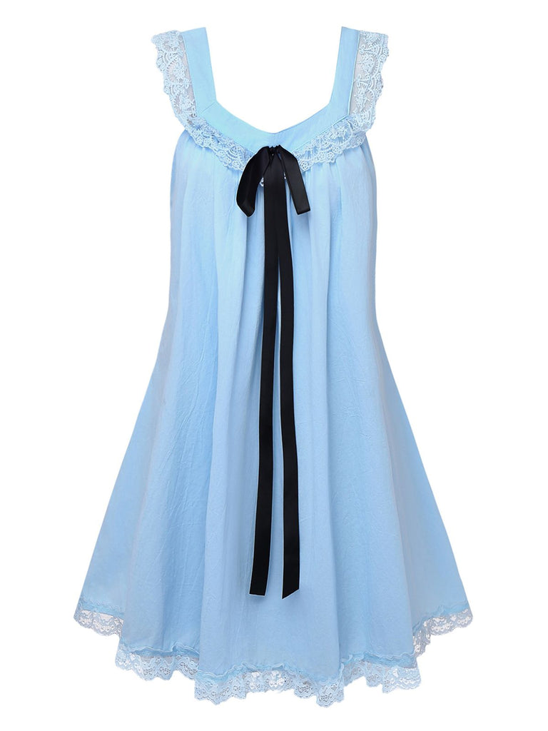 Abito babydoll in pizzo con fiocco sulla schiena anni '60