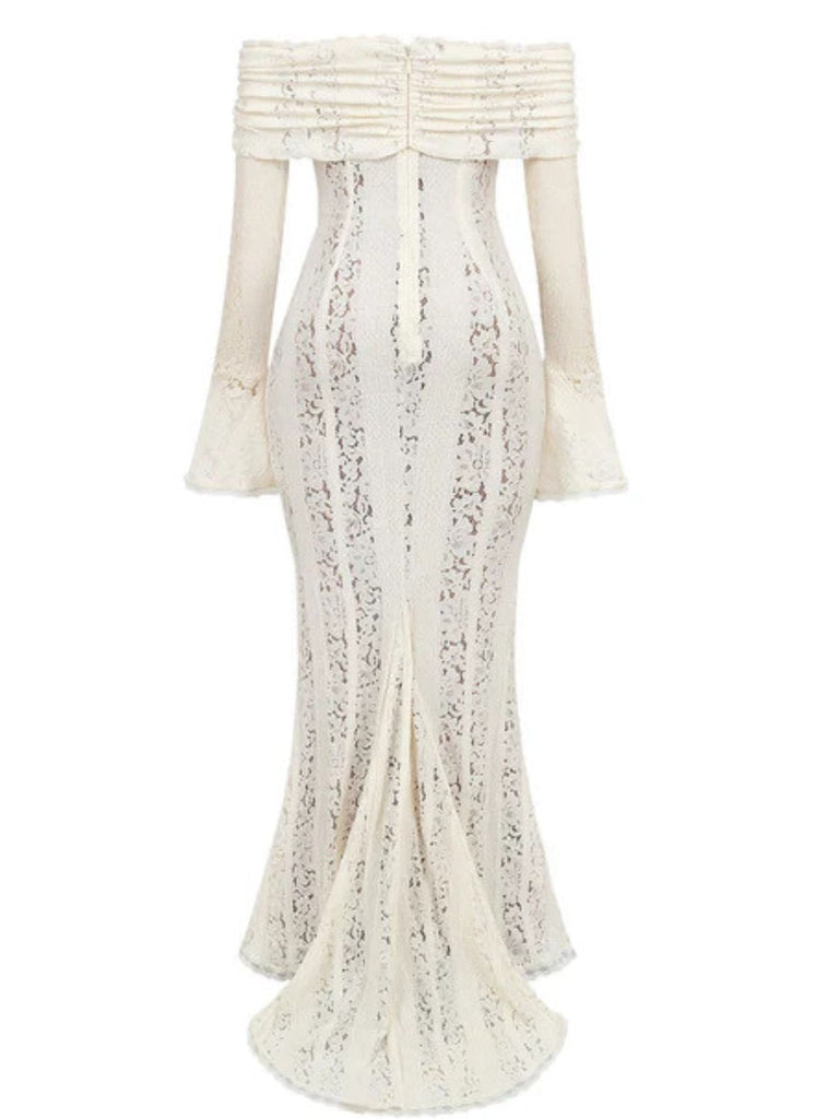 Abito a sirena con maniche svasate in pizzo e spalle scoperte anni '30