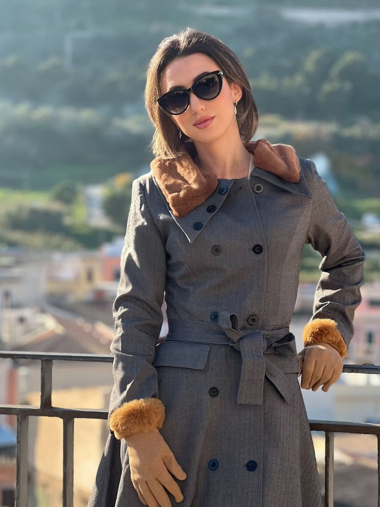 Cappotto in pelliccia sintetica con revers grigio anni '30