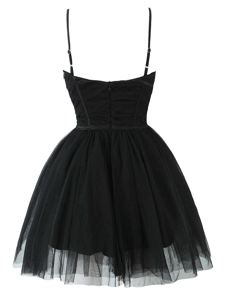 Abito in tulle con fiocco e spalline sottili anni '70