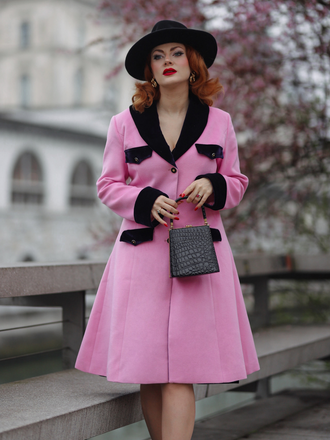 Cappotto in velluto con bottoni patchwork rosa anni '30