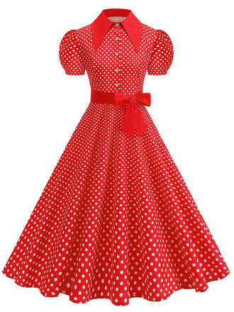Abito-a-ruota-anni '50-a-pois-con-colletto-a-camicia-e-cintura