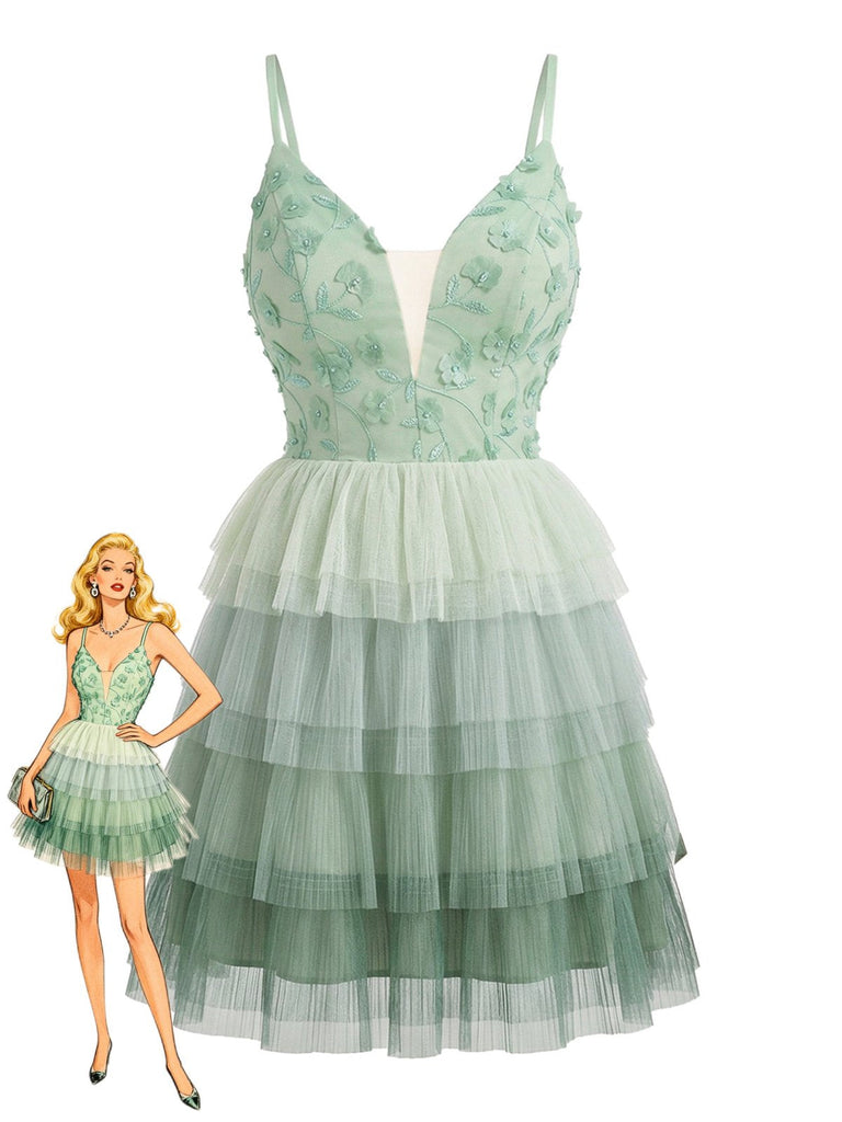 Vista frontale dell'abito a strati in tulle con gonna a balze a più livelli