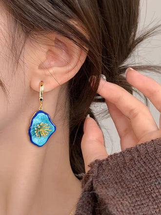Orecchini Vintage Blu con Pendente a Fiore