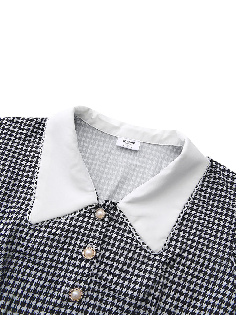 Abito pied de poule con maniche a sbuffo e bottoni di perle nero anni '40