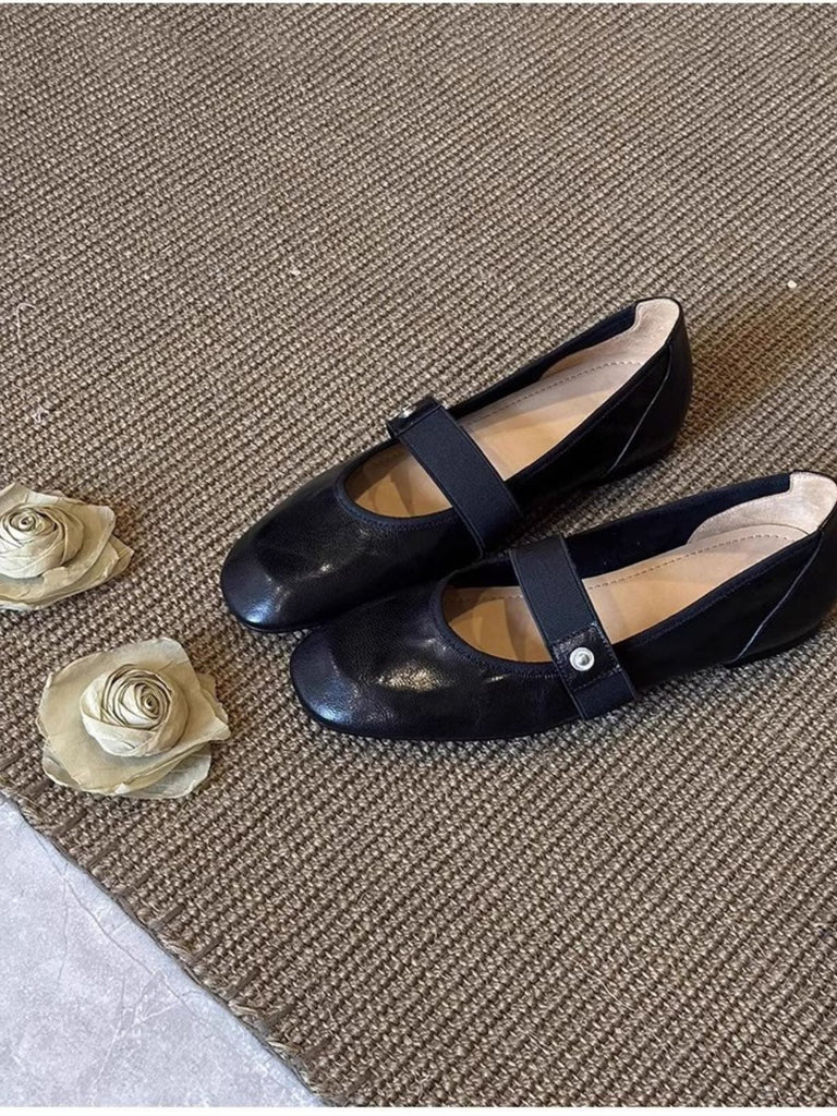 Scarpe Mary Jane Piatte in Ecopelle con Fiori 3D Amovibili 6