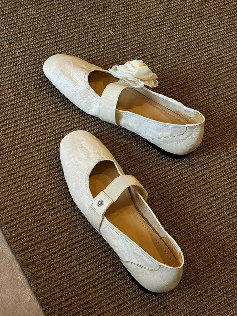 Scarpe Mary Jane Piatte in Ecopelle con Fiori 3D Amovibili 2