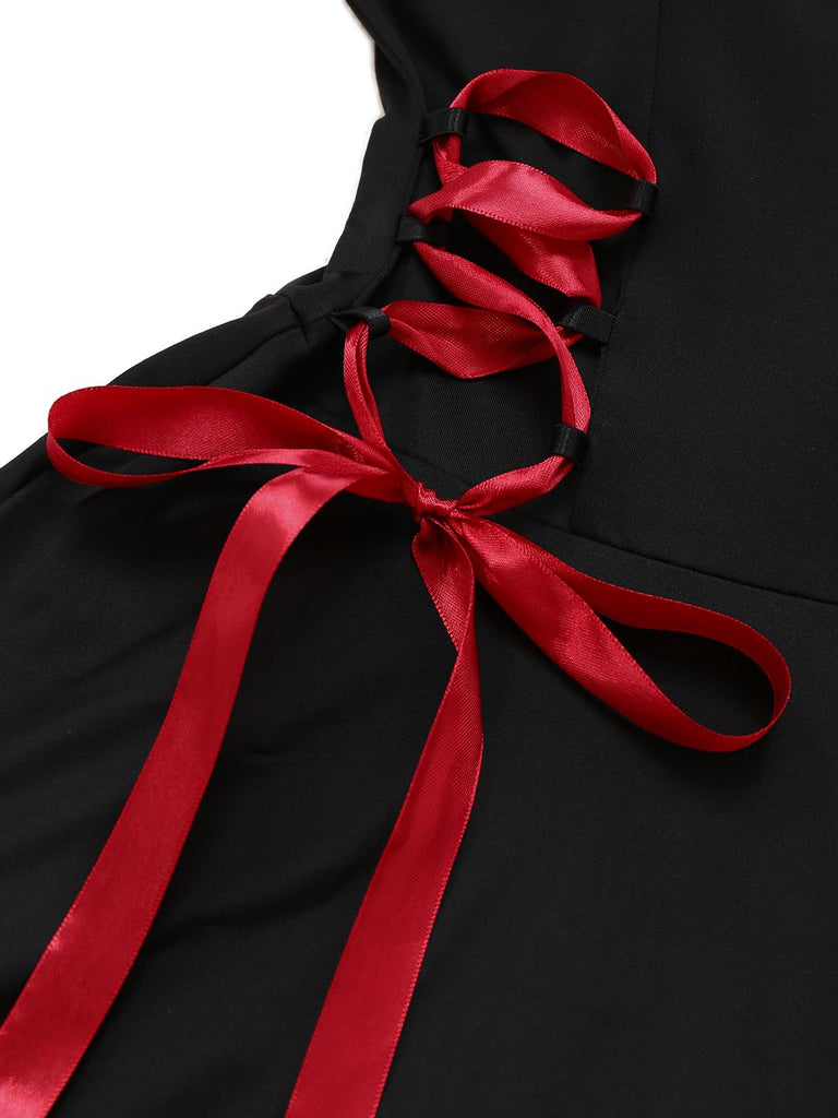 Camicia da notte con orlo arricciato a contrasto nero anni '50